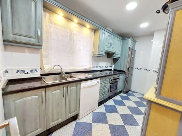 Apartamento de 2 habitaciones en Parque de la Paloma, Benalmádena en venta con piscina garaje - 420.000 € (Ref: 8619586)