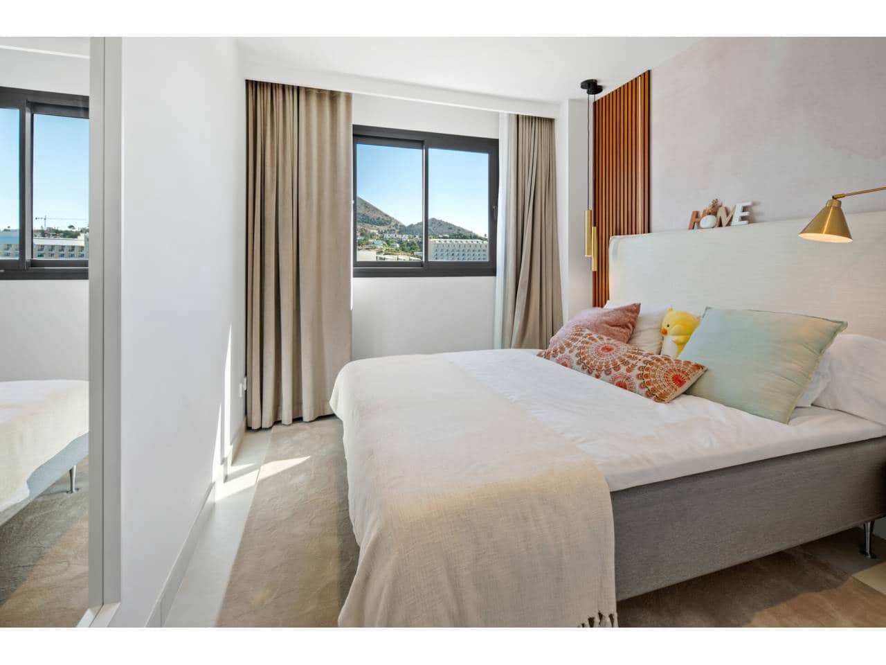 Apartamento de 3 habitaciones en Fuengirola en venta con piscina garaje - 690.000 € (Ref: 8703532)
