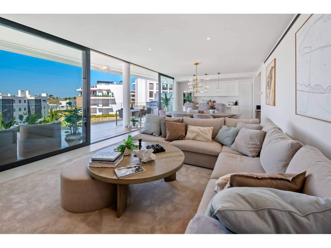 Apartamento de 3 habitaciones en Fuengirola en venta con piscina garaje - 690.000 € (Ref: 8703532)
