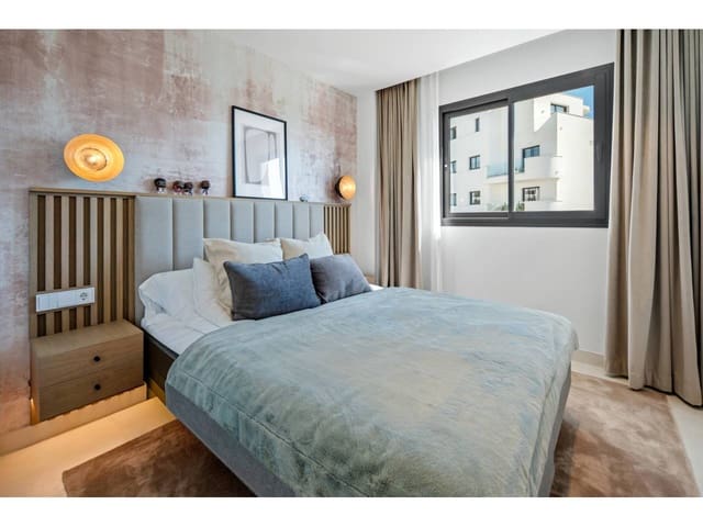 Apartamento de 3 habitaciones en Fuengirola en venta con piscina garaje - 690.000 € (Ref: 8703532)