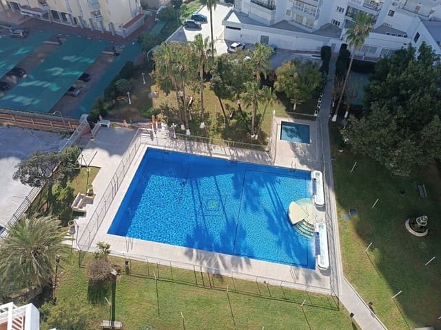 3 makuuhuone Huoneisto myytävänä paikassa Puerto Marina, Benalmádena mukana uima-altaan - 373 000 € (Ref: 8740773)