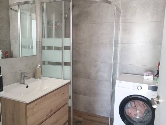 Apartamento de 2 habitaciones en Puerto Marina, Benalmádena en venta - 458.000 € (Ref: 8821256)