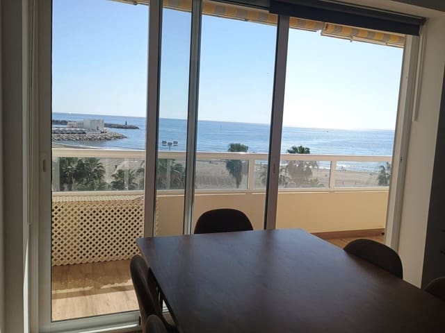 Apartamento de 2 habitaciones en Puerto Marina, Benalmádena en venta - 458.000 € (Ref: 8821256)