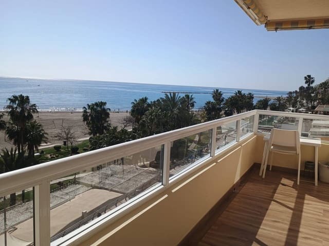 Apartamento de 2 habitaciones en Puerto Marina, Benalmádena en venta - 458.000 € (Ref: 8821256)