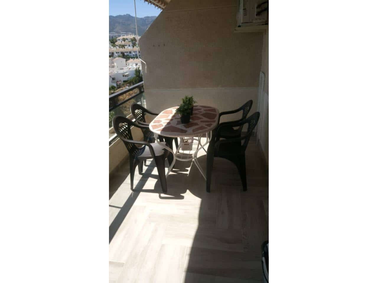 Piso de 2 habitaciones en Benalmádena en alquiler con piscina - 1.500 € (Ref: 8892088)