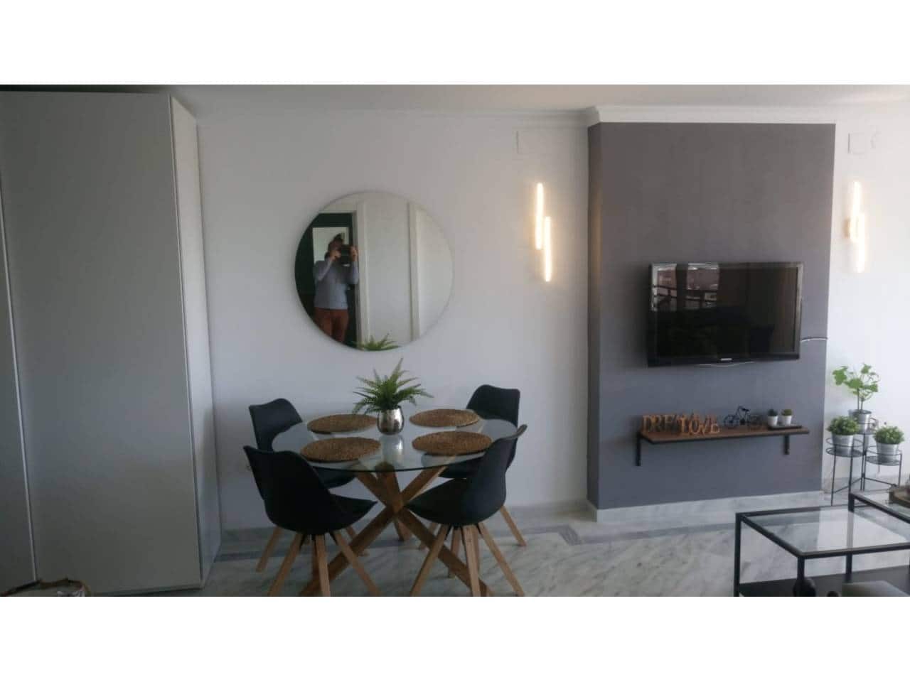Piso de 2 habitaciones en Benalmádena en alquiler con piscina - 1.500 € (Ref: 8892088)