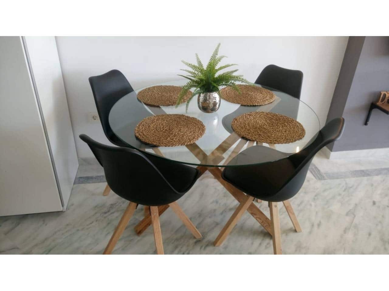 Piso de 2 habitaciones en Benalmádena en alquiler con piscina - 1.500 € (Ref: 8892088)