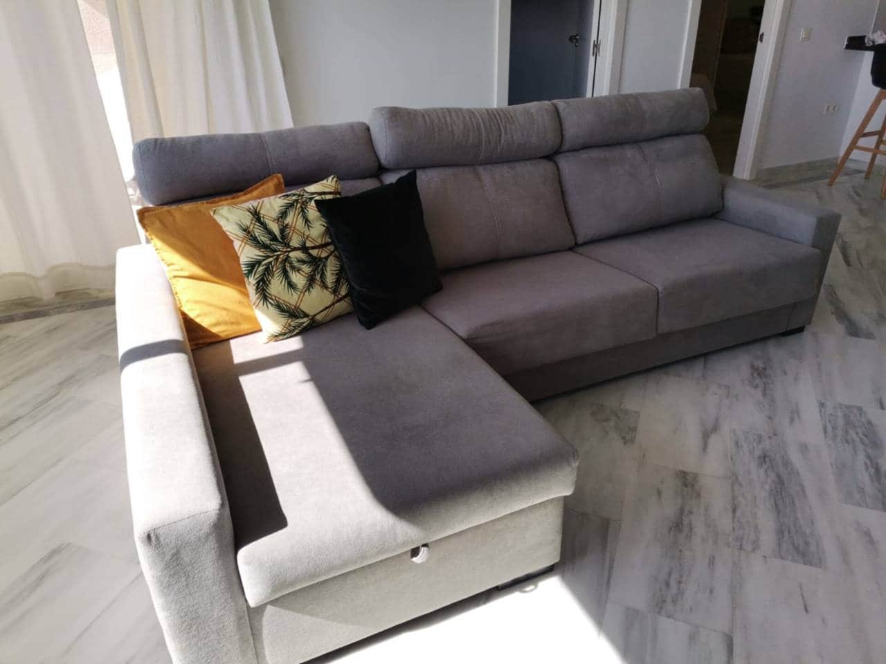 Piso de 2 habitaciones en Benalmádena en alquiler con piscina - 1.500 € (Ref: 8892088)