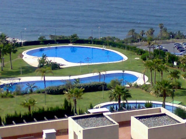 2 slaapkamer Flat te huur in Benalmádena met zwembad - € 1.500 (Ref: 8892088)