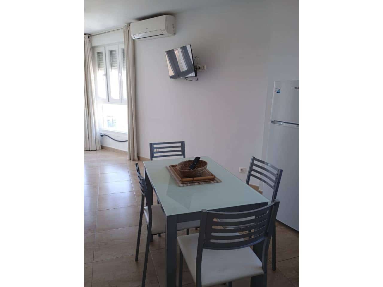 Studio til leje i Benalmadena med swimmingpool - € 900 (Ref: 8904954)