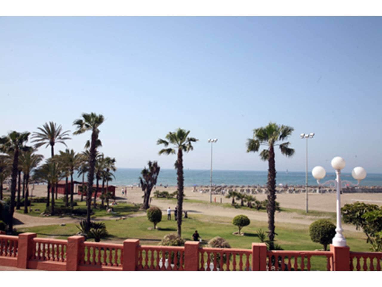 3 soveværelse Penthouse til salg i Benalmadena med swimmingpool garage - € 774.000 (Ref: 8936493)