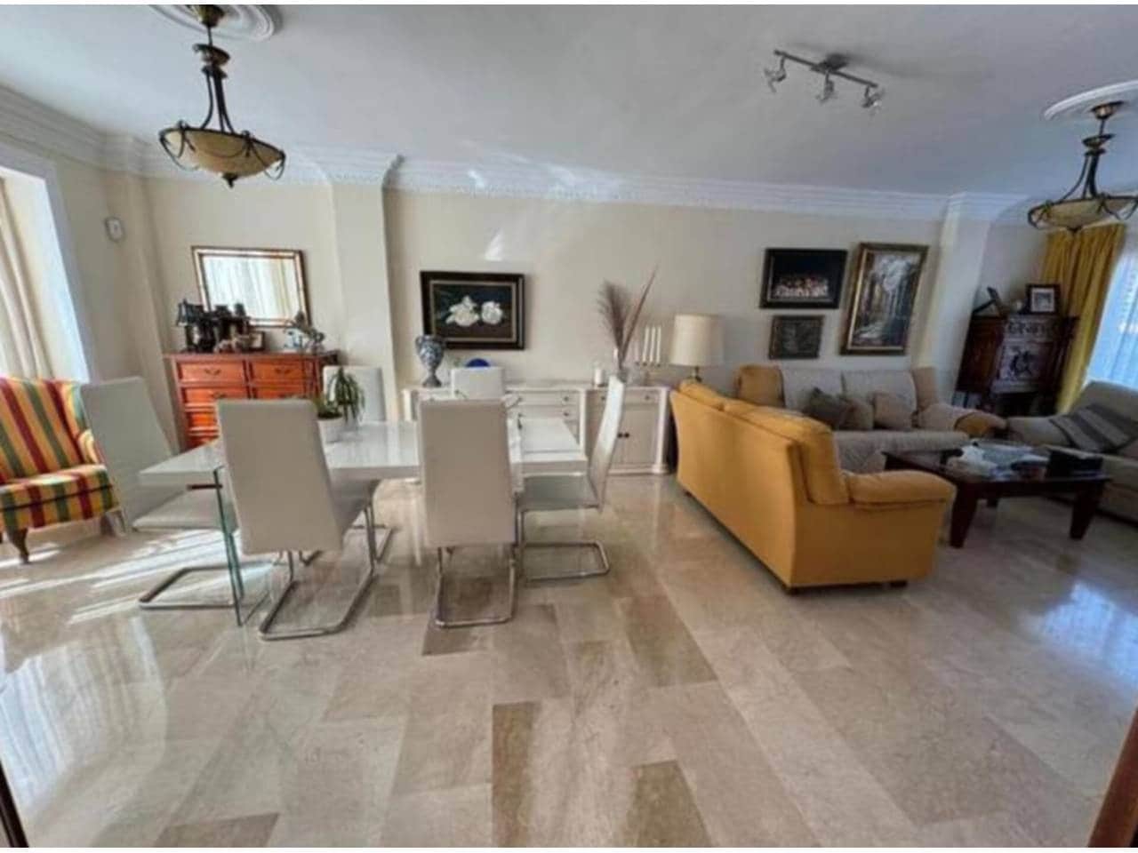 6 bedroom Villa for sale in Benalmadena with pool garage - € 1,250,000 (Ref: 8971820)