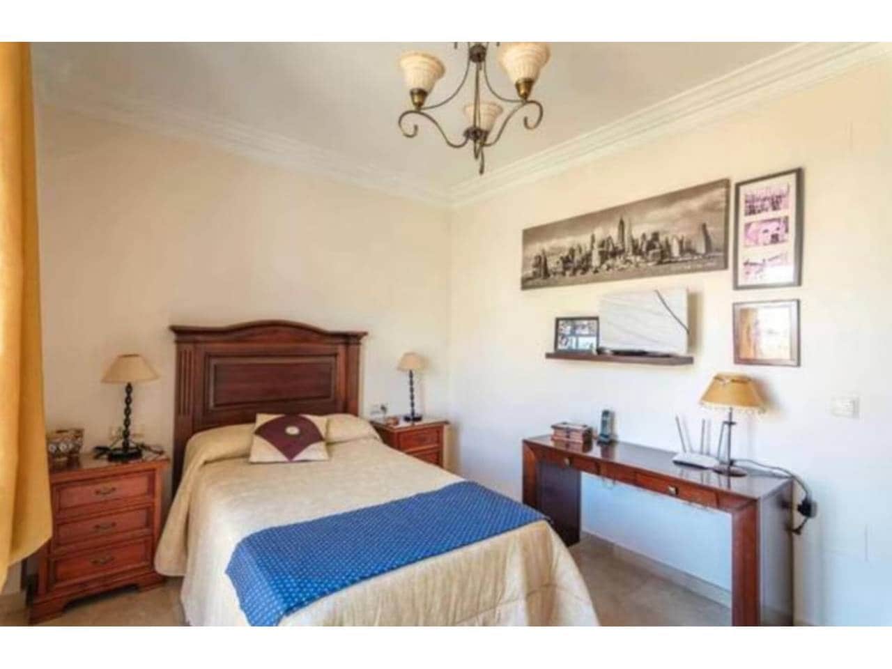 6 bedroom Villa for sale in Benalmadena with pool garage - € 1,250,000 (Ref: 8971820)