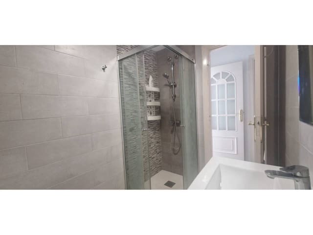 3 soverom Leilighet til salgs i Benalmádena med svømmebasseng garasje - € 305 000 (Ref: 8991961)