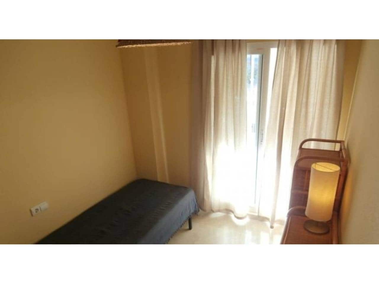 2 bedroom Apartment for rent in Benalmadena with pool garage - € 1,250 (Ref: 9000889)