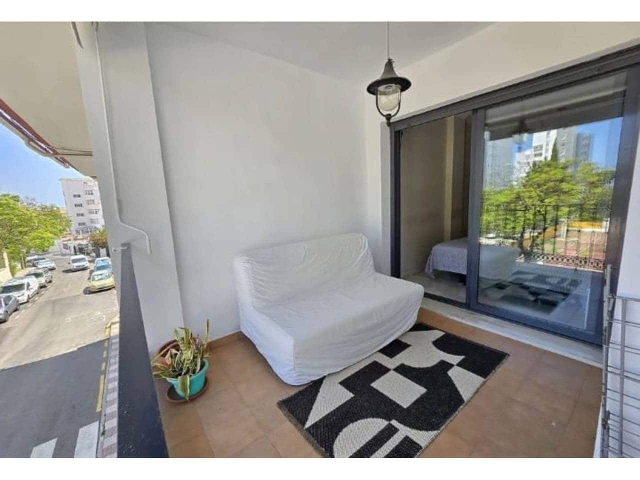 4 soveværelse Byhus til salg i Benalmadena med garage - € 437.000 (Ref: 9111808)