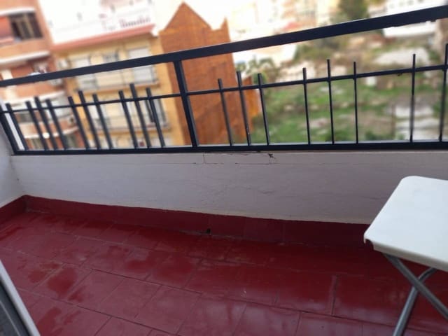 3 soveværelse Lejlighed til salg i Capuchinos, Málaga by - € 320.000 (Ref: 9118504)