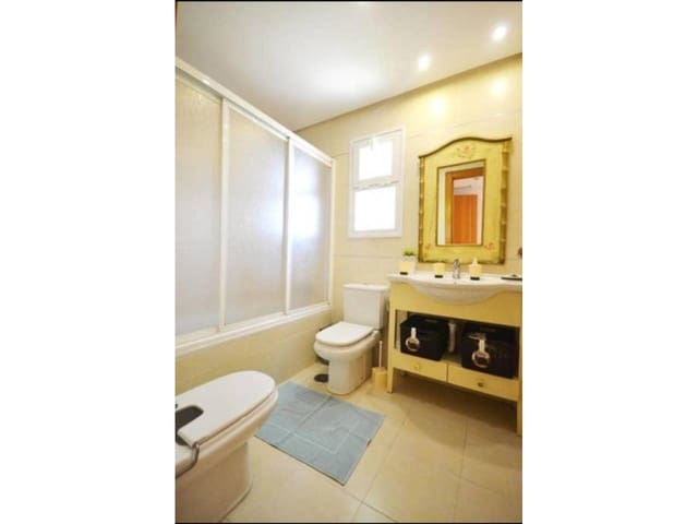 Appartement de 3 chambres à louer à Benalmádena avec piscine garage - 2 000 € (Ref: 9141278)