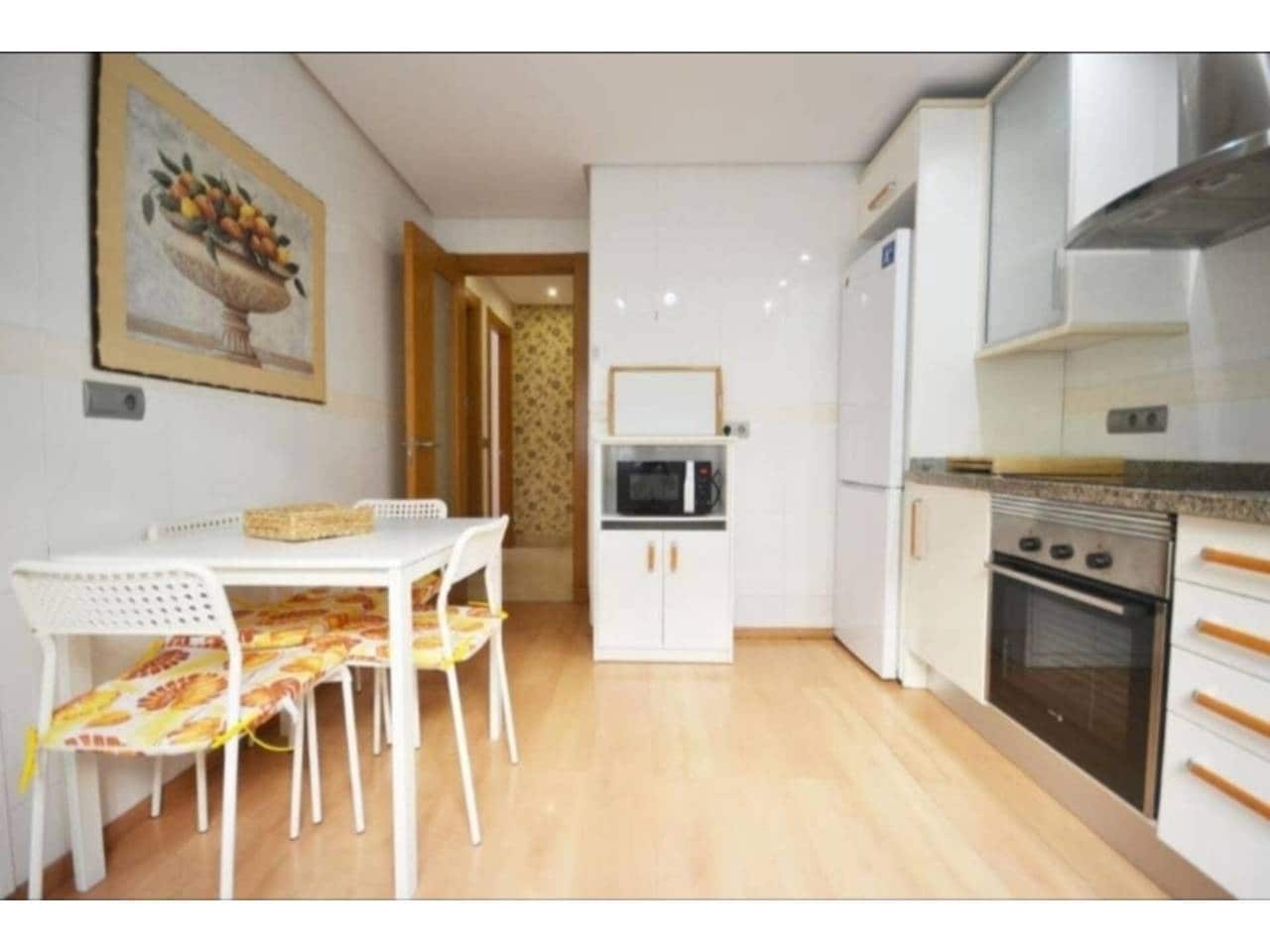 3 soveværelse Lejlighed til leje i Benalmadena med swimmingpool garage - € 2.000 (Ref: 9141278)