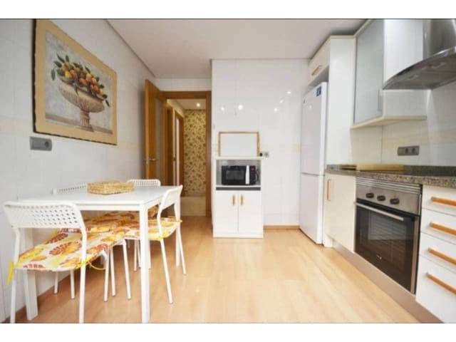 3 bedroom Apartment for rent in Benalmádena with pool garage - € 2,000 (Ref: 9141278)
