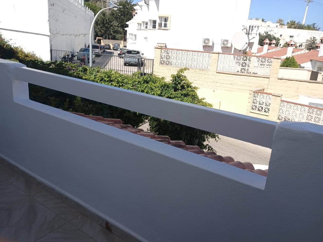 5 soveværelse Semi-Rækkehus til salg i Benalmadena med swimmingpool garage - € 635.000 (Ref: 9159234)