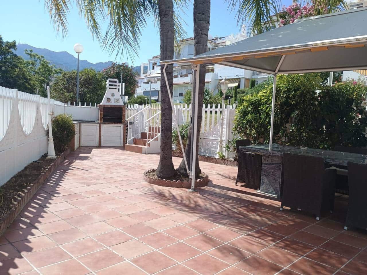 5 soveværelse Semi-Rækkehus til salg i Benalmadena med swimmingpool garage - € 635.000 (Ref: 9159234)