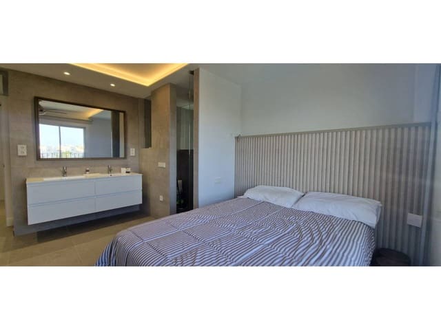 2 makuuhuone Huoneisto vuokrattavana paikassa Benalmádena mukana uima-altaan 
autotalli - 1 700 € (Ref: 9170969)