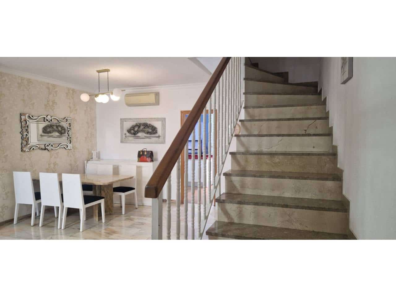 Apartamento de 3 habitaciones en Torremolinos en venta con piscina garaje - 375.000 € (Ref: 9303075)