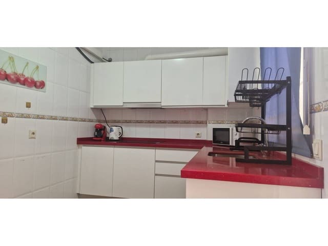 Apartamento de 3 habitaciones en Torremolinos en venta con piscina garaje - 375.000 € (Ref: 9303075)