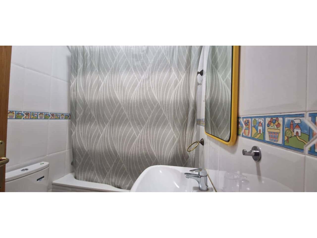 Apartamento de 3 habitaciones en Torremolinos en venta con piscina garaje - 375.000 € (Ref: 9303075)