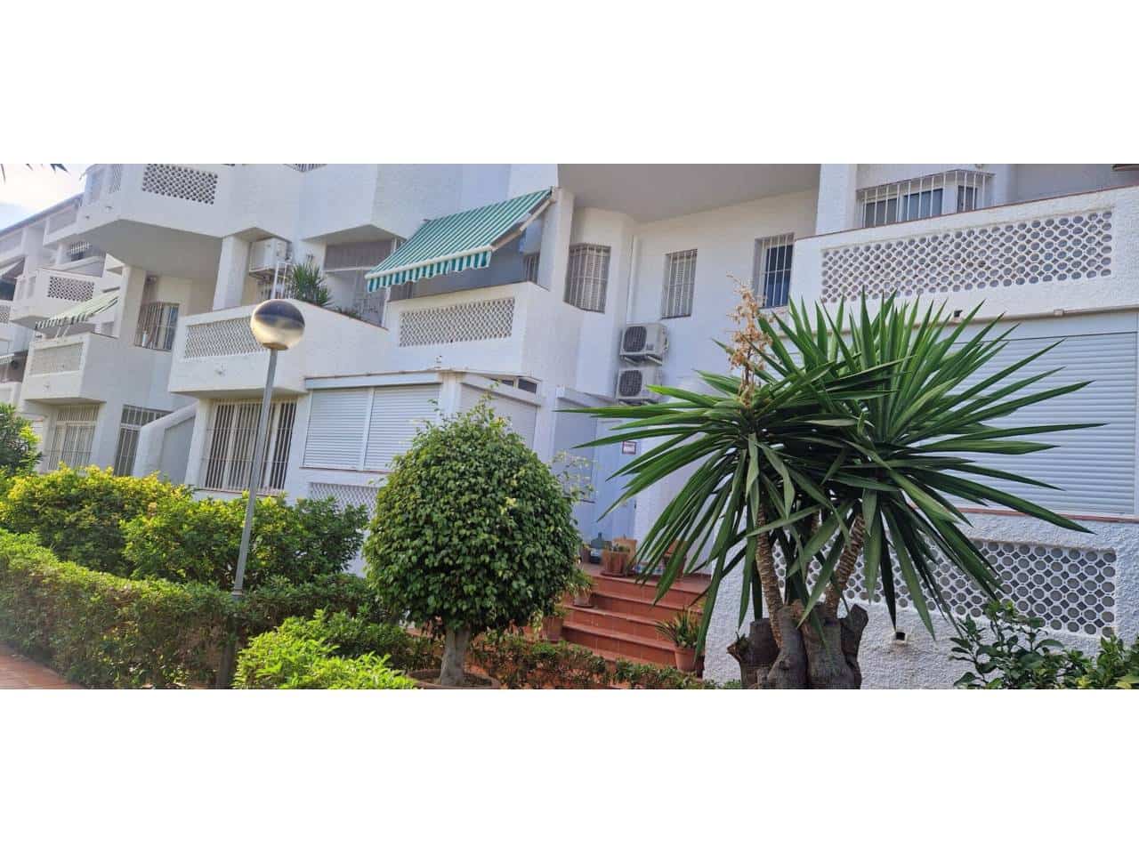 Apartamento de 3 habitaciones en Torremolinos en venta con piscina garaje - 375.000 € (Ref: 9303075)