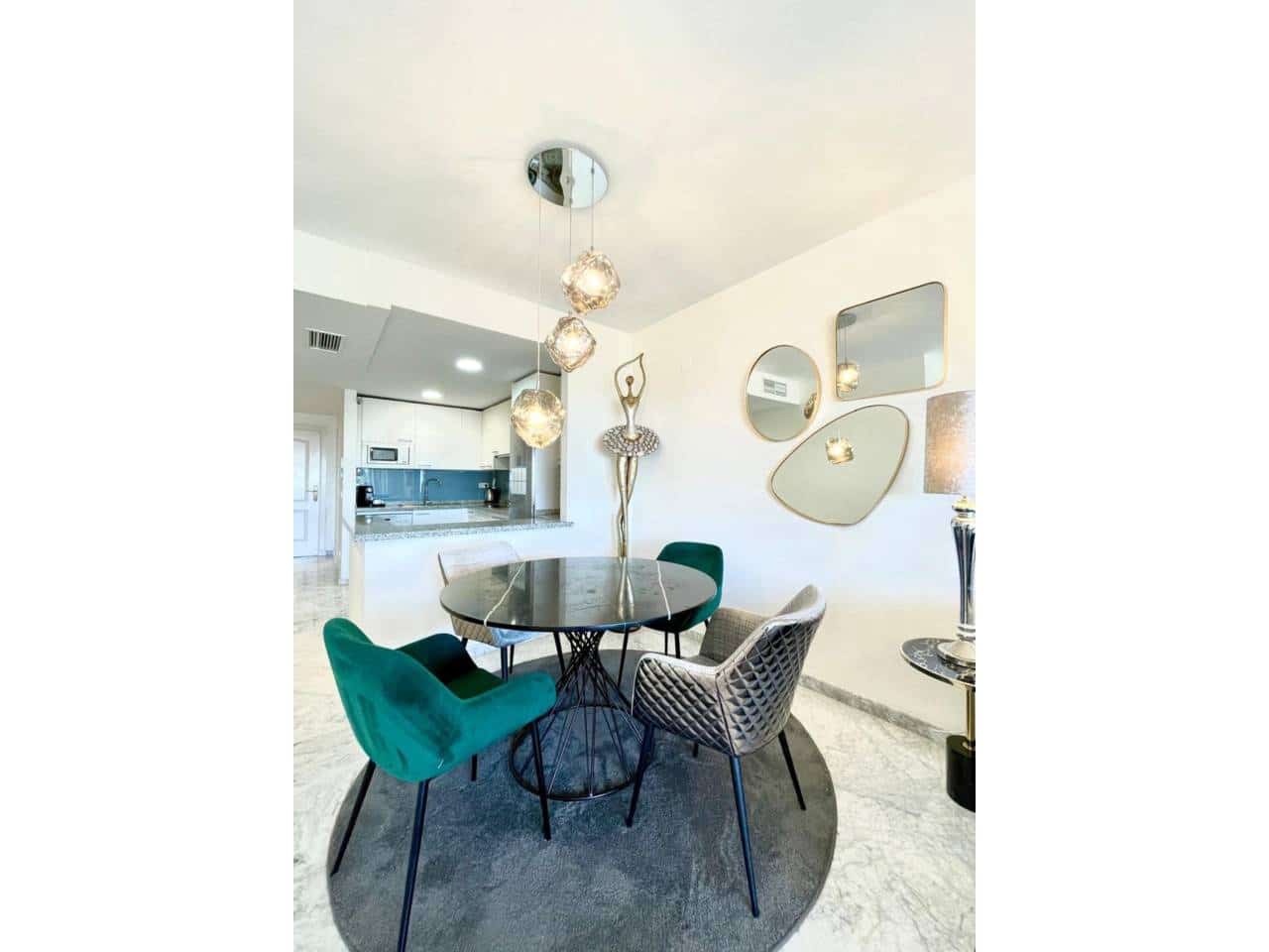 2 bedroom Apartment for sale in Benalmadena with pool garage - € 660,000 (Ref: 9303076)