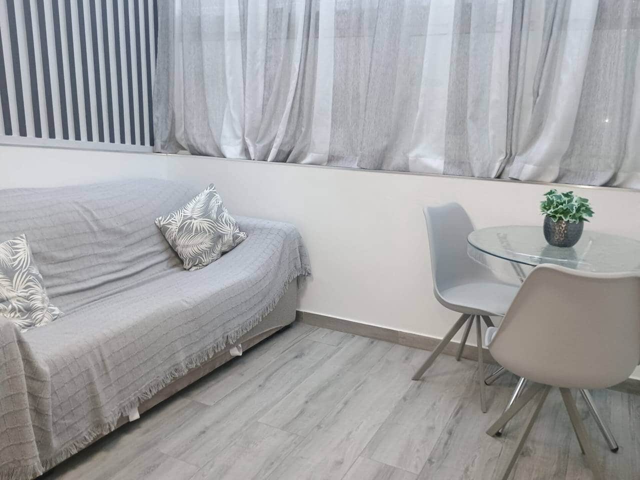Appartement de 1 chambre à louer à Benalmadena avec piscine - 1 050 € (Ref: 9326175)