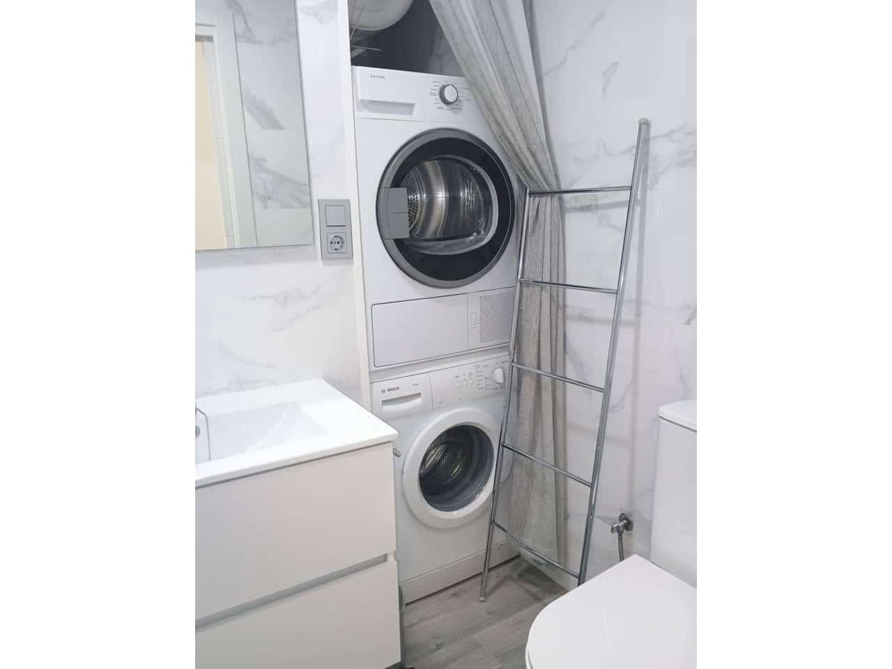 Appartement de 1 chambre à louer à Benalmadena avec piscine - 1 050 € (Ref: 9326175)