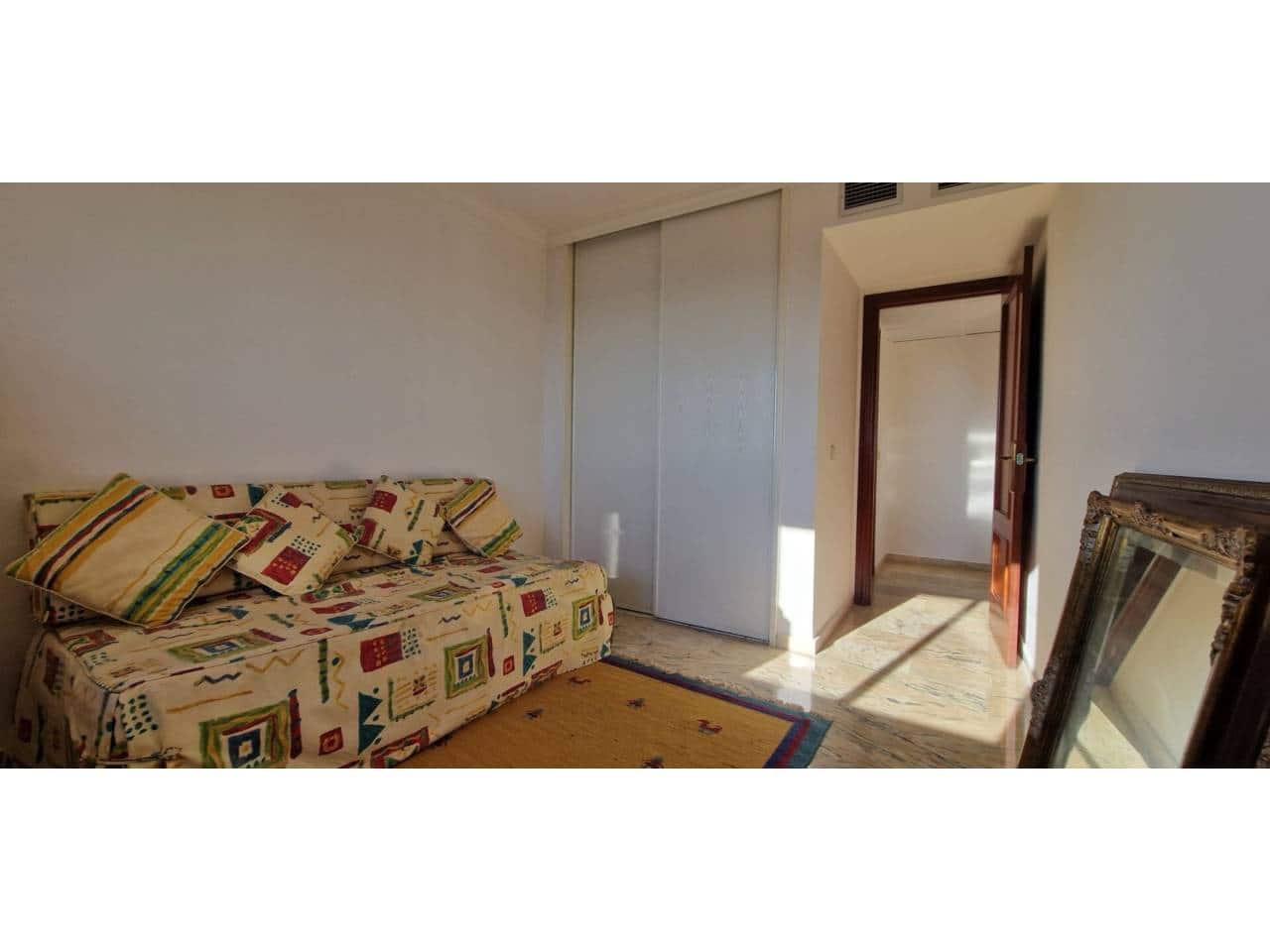 3 makuuhuone Huoneisto myytävänä paikassa Benalmadena mukana uima-altaan 
autotalli - 495 000 € (Ref: 9330177)