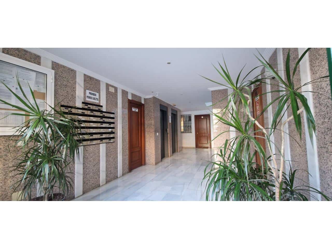 3 makuuhuone Huoneisto myytävänä paikassa Benalmadena mukana uima-altaan 
autotalli - 495 000 € (Ref: 9330177)