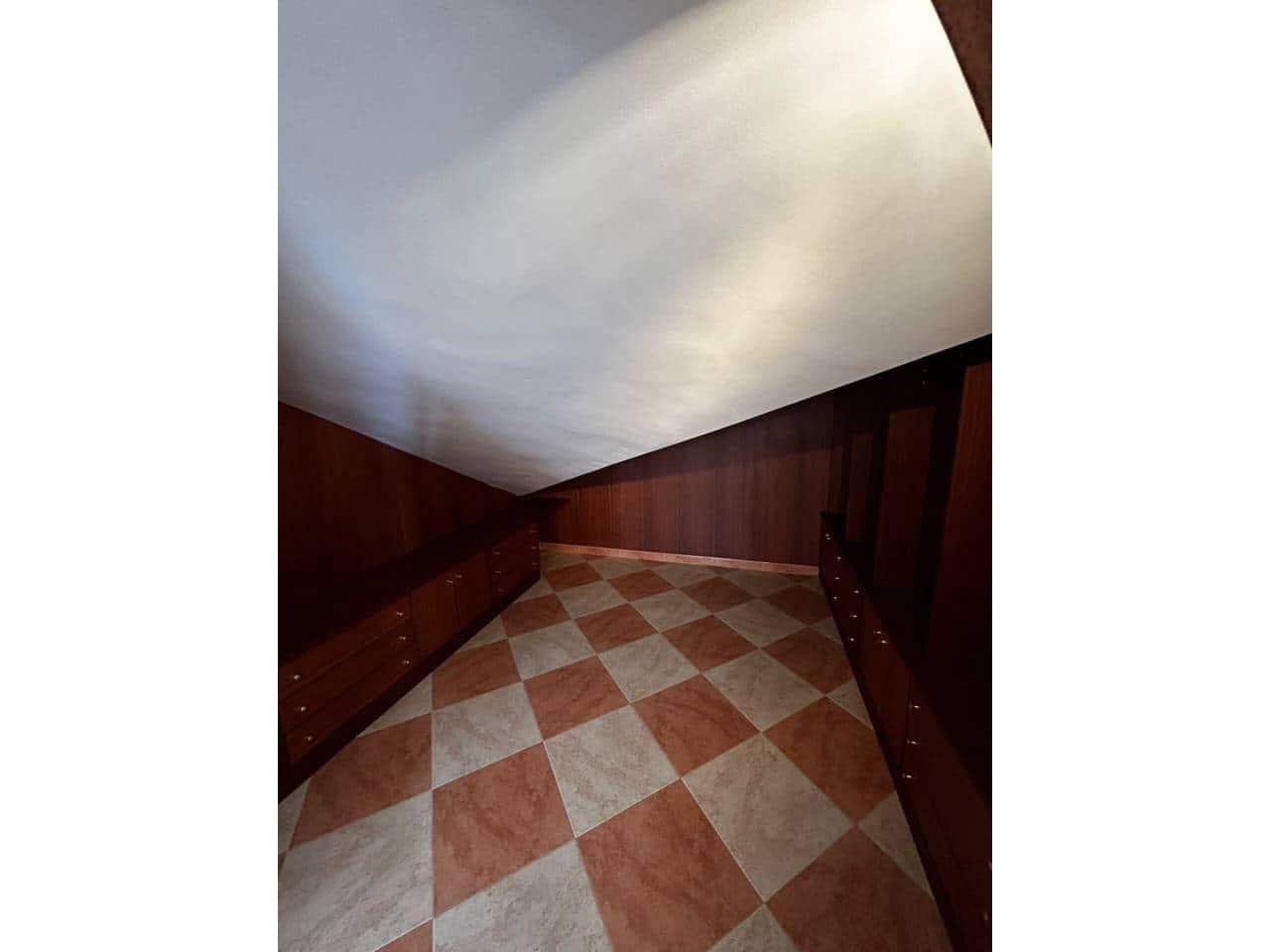 3 soverom Penthouse til salgs i Benalmadena med svømmebasseng garasje - € 469 000 (Ref: 9330177)