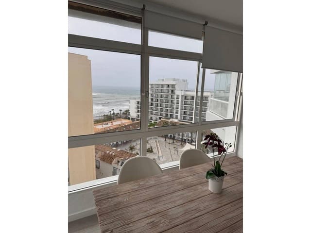 3 makuuhuone Huoneisto myytävänä paikassa Puerto Marina, Benalmádena mukana uima-altaan - 450 000 € (Ref: 9355668)