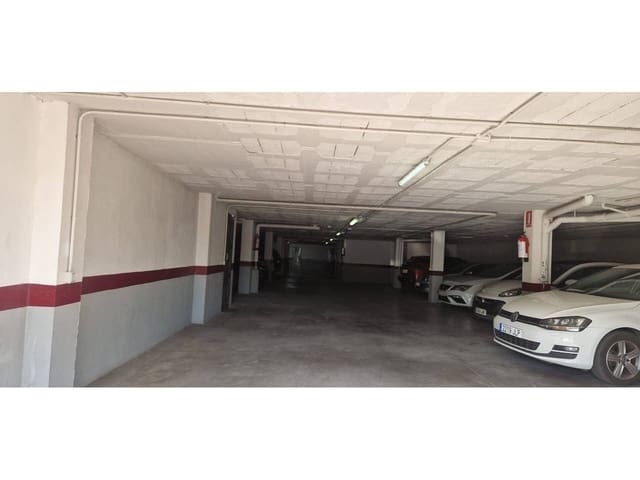 Autotalli myytävänä paikassa Puerto Marina, Benalmádena - 37 000 € (Ref: 9358906)