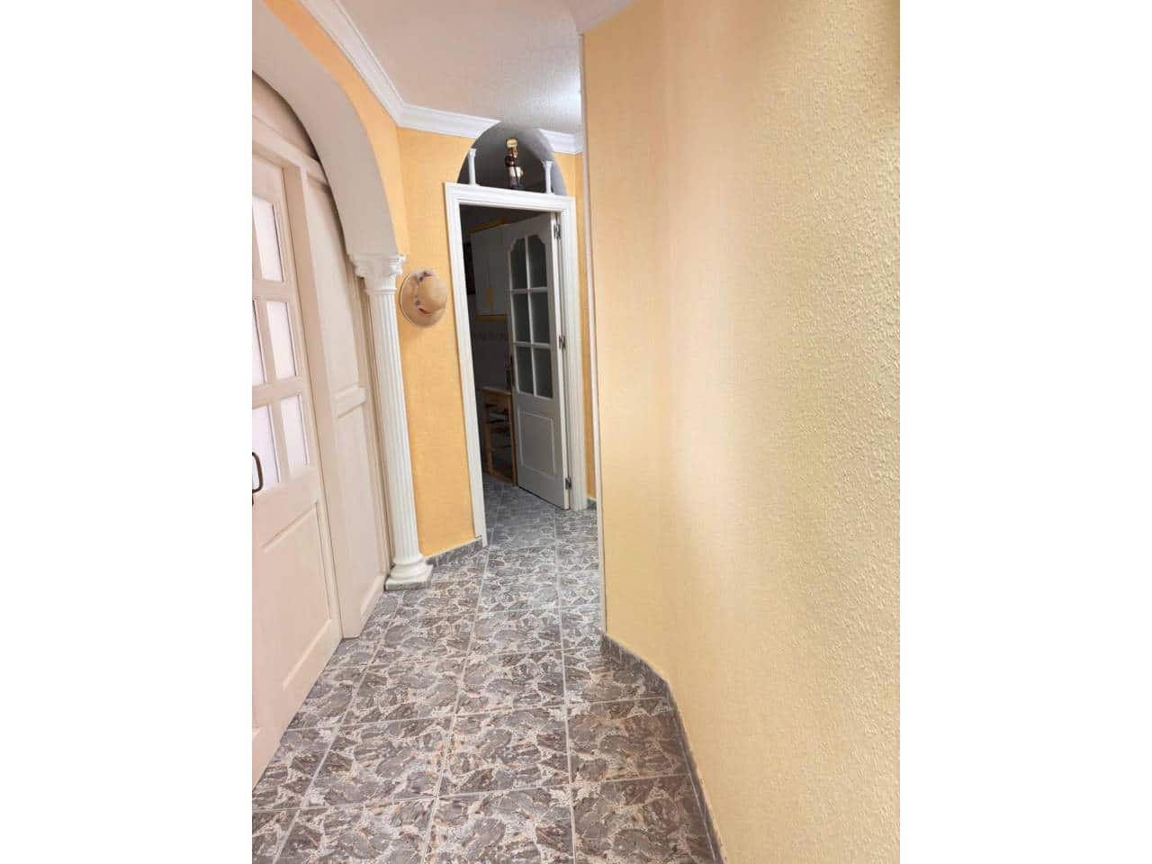 1 soverom Leilighet til salgs i Benalmadena med svømmebasseng garasje - € 269 000 (Ref: 9382382)