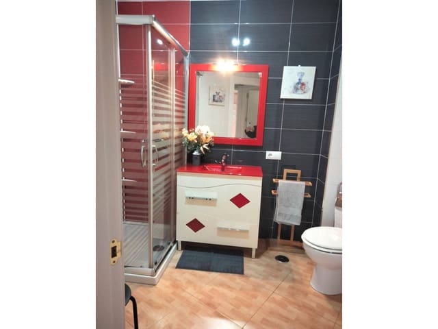 2 slaapkamer Appartement te koop in Puerto Marina, Benalmádena met zwembad - € 310.000 (Ref: 9382383)