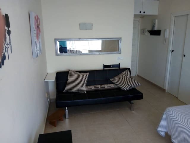 Studio til leje i Puerto Marina, Benalmádena med swimmingpool - € 850 (Ref: 9400443)