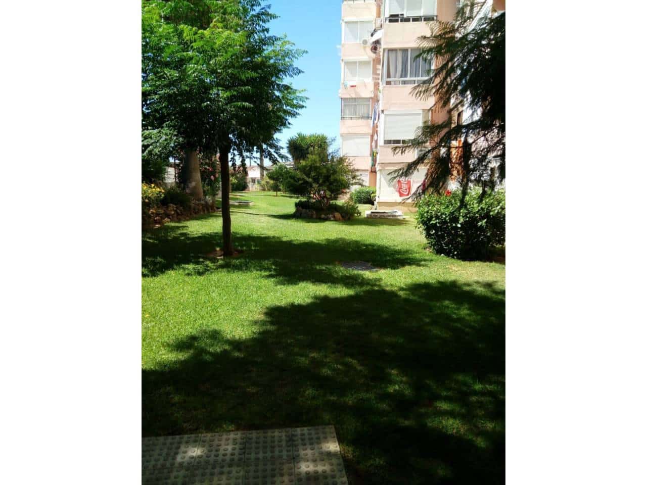 Studio for rent in Benalmadena with pool - € 850 (Ref: 9400443)