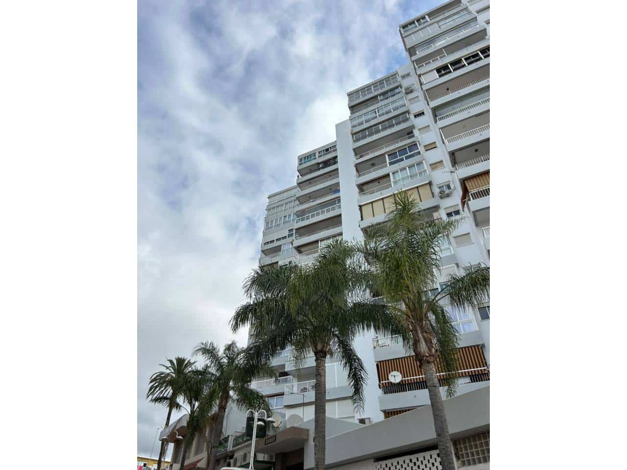 2 makuuhuone Huoneisto myytävänä paikassa Benalmadena mukana uima-altaan - 450 000 € (Ref: 9426918)