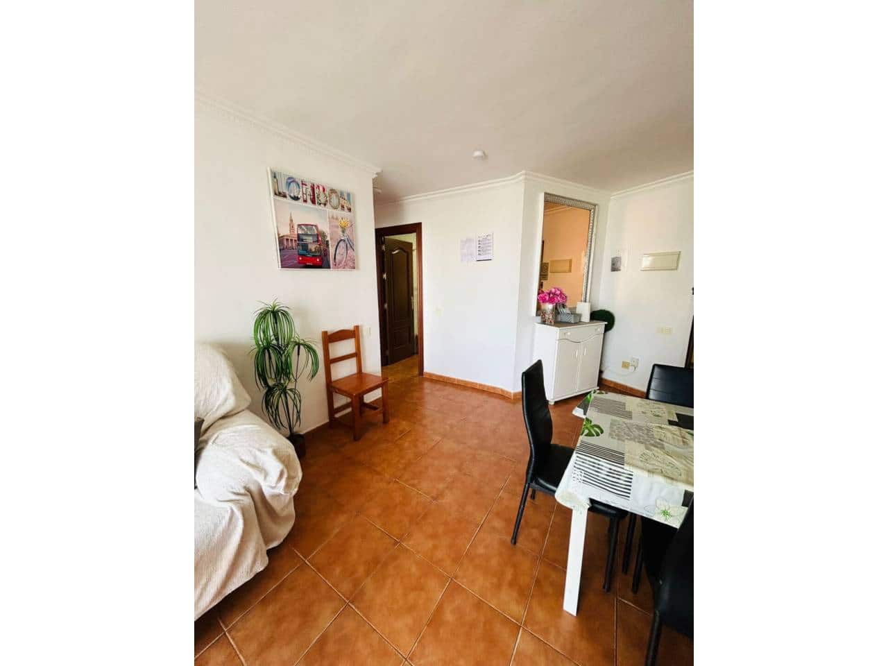 2 makuuhuone Huoneisto myytävänä paikassa Benalmadena mukana uima-altaan - 450 000 € (Ref: 9426918)