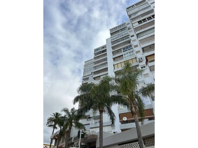 2 makuuhuone Huoneisto myytävänä paikassa Puerto Marina, Benalmádena mukana uima-altaan - 450 000 € (Ref: 9426918)