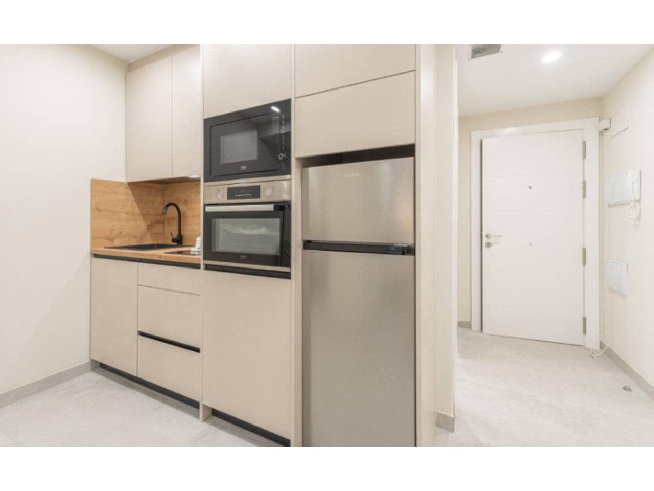 Studio à vendre à Malaga ville - 213 000 € (Ref: 9451758)