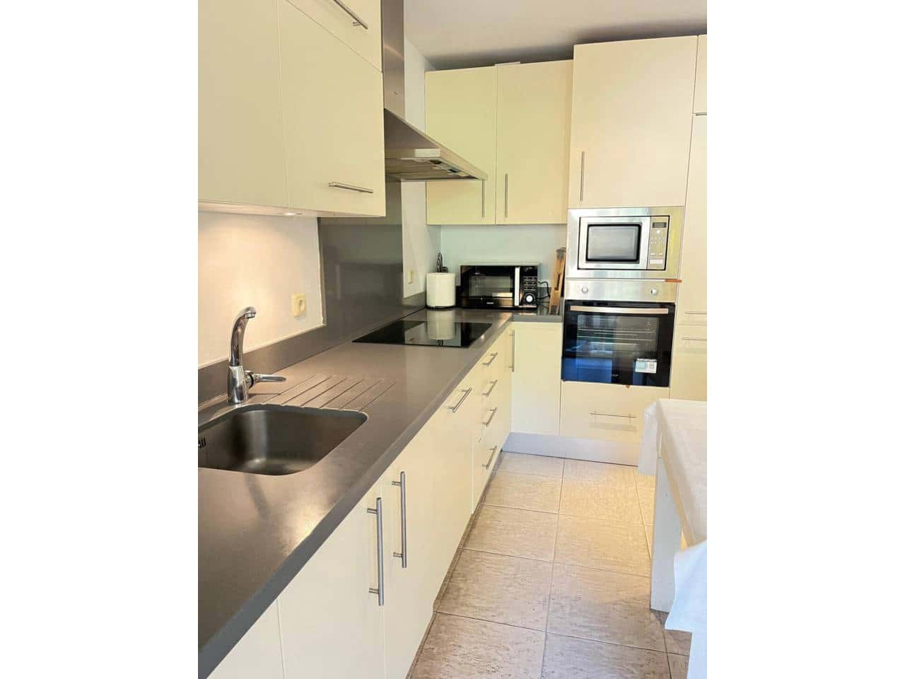 3 chambre Appartement à vendre à Rio Real avec piscine garage - 735 000 € (Ref: 9500978)