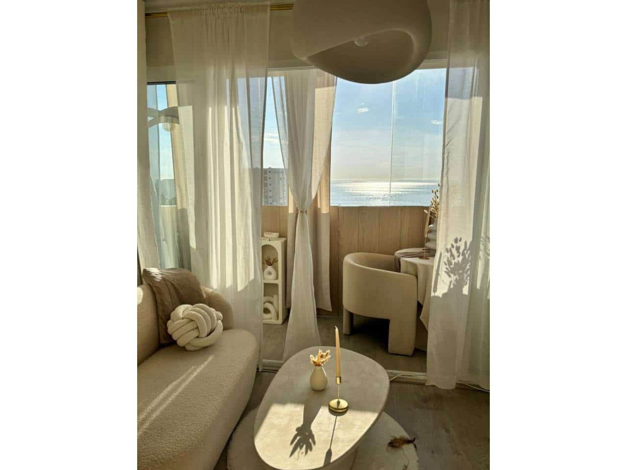 Yksiö myytävänä paikassa Benalmadena mukana uima-altaan - 180 000 € (Ref: 9518265)