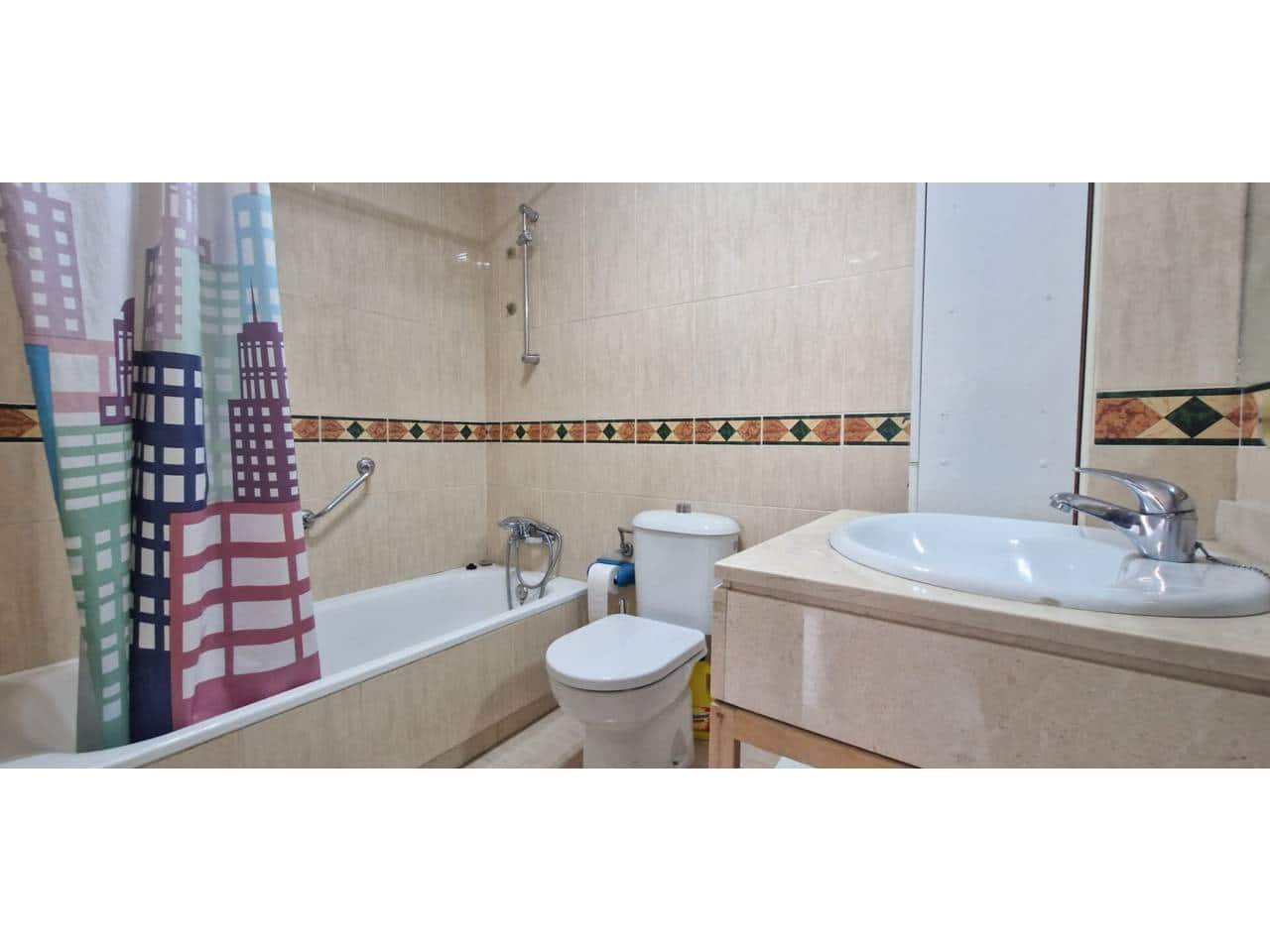 2 bedroom Apartment for rent in Torremolinos with pool garage - € 1,000 (Ref: 9523773)